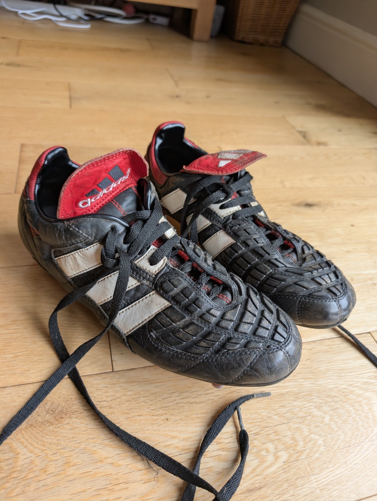 Mens Adidas Predator Rapier football boots. Size 8.5 Original Rare Classics for sale on Ebay