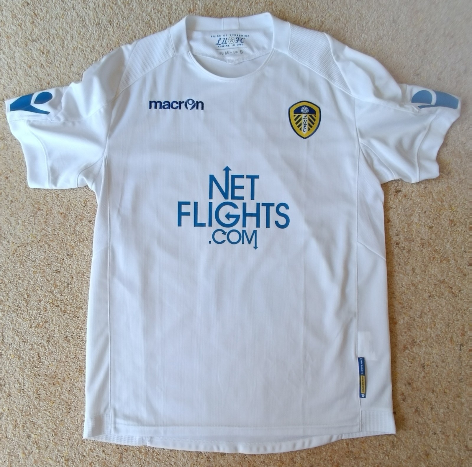 Leeds United Home Shirt EU Medium UK Small  2010 / 11 White Short Sleeves for sale on Ebay