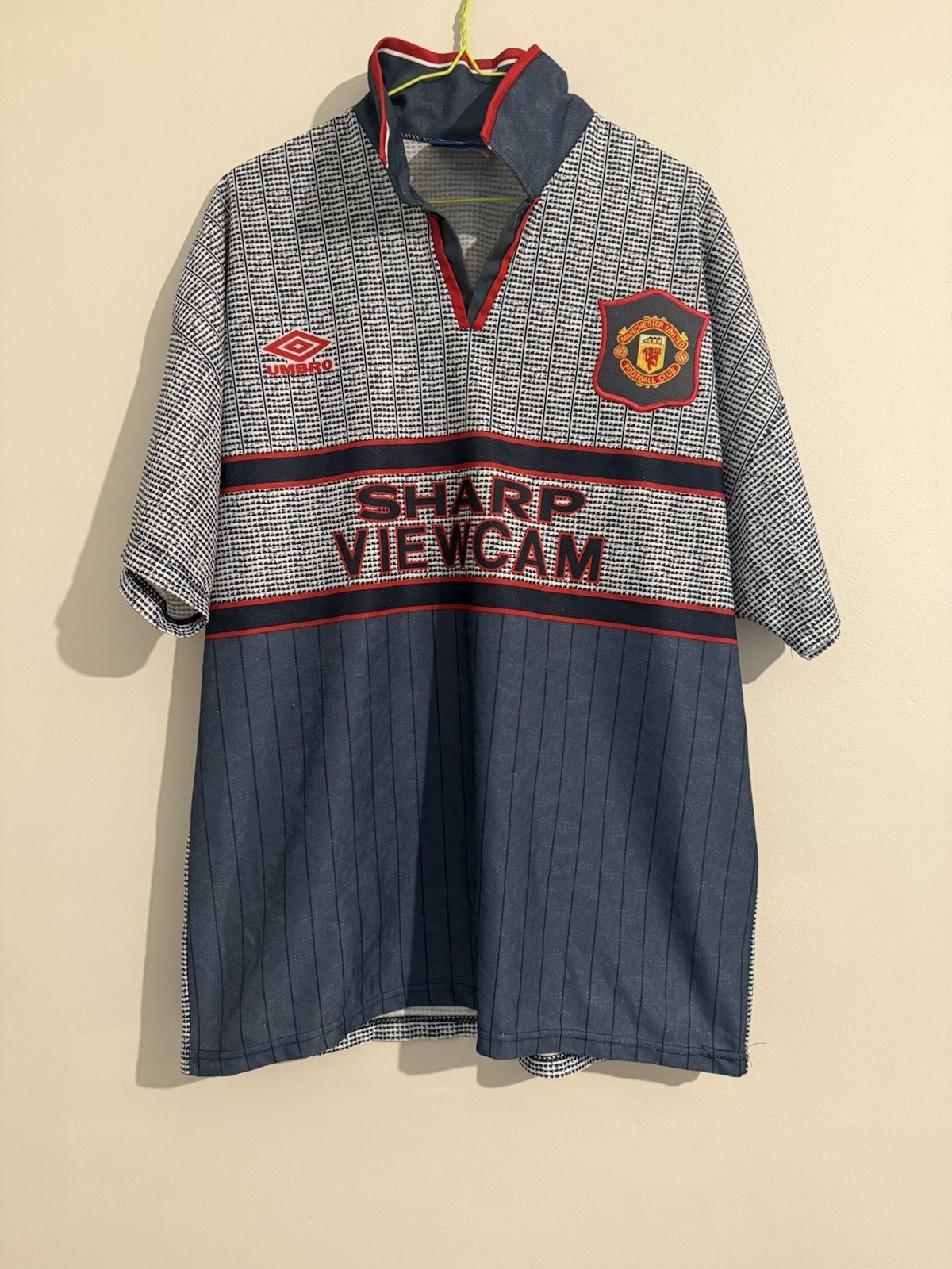 Authentic Manchester United Away Shirt Size Large Excellent Condition for sale on Ebay