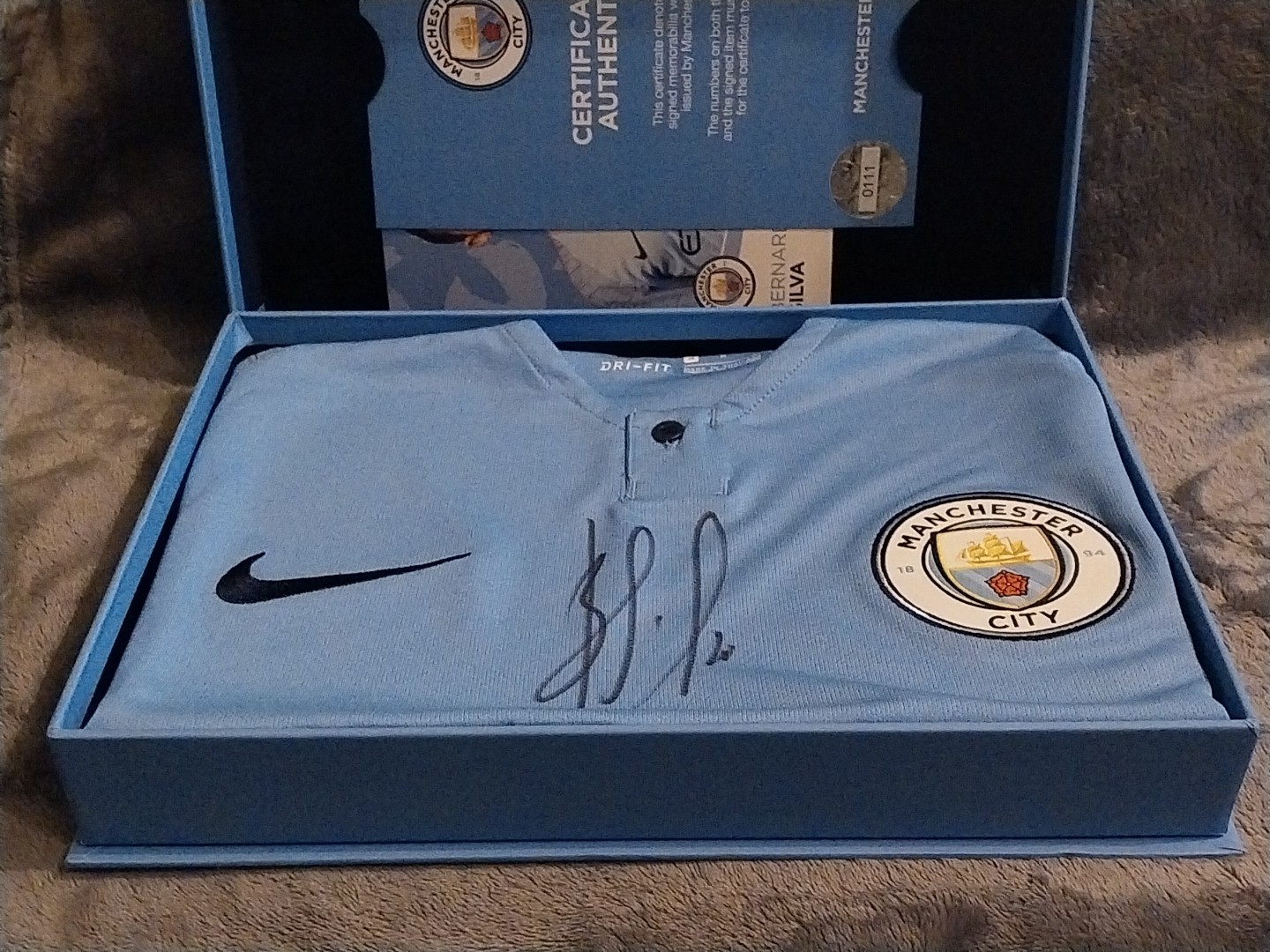 Manchester City Bernardo Silva Signed Shirt With Club COA in Presentation Box  for sale on Ebay