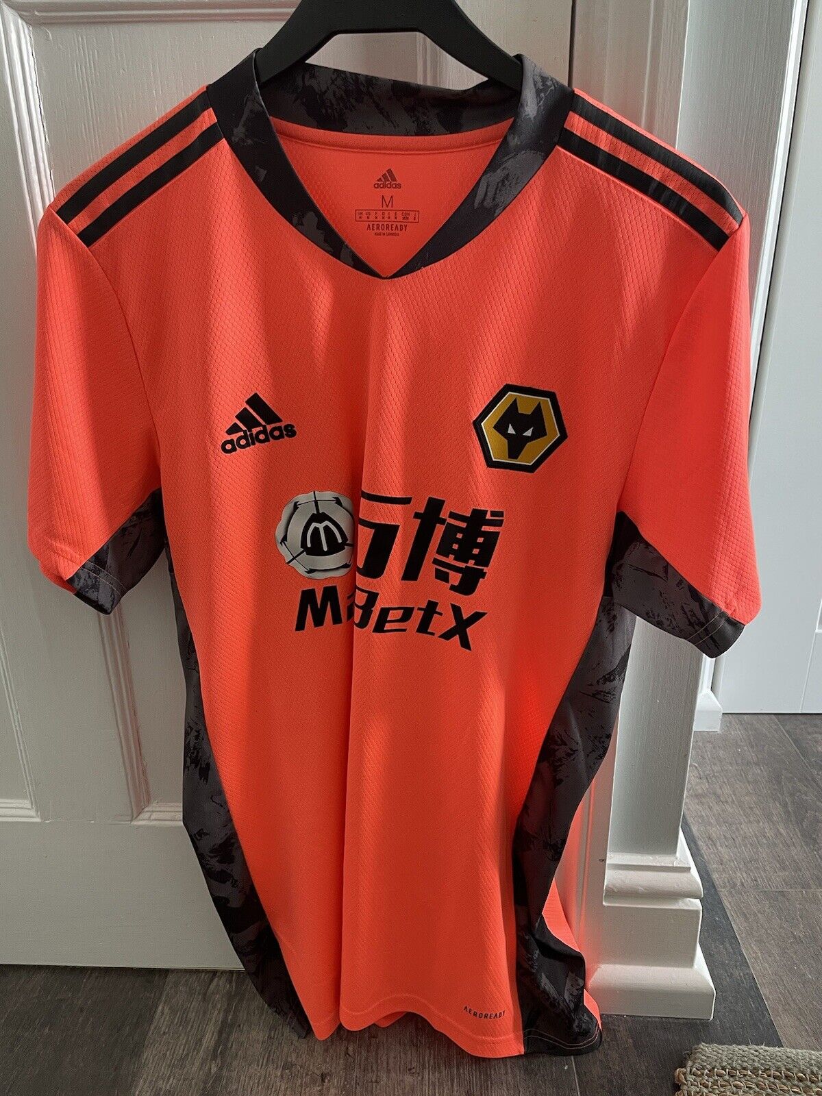 Wolverhampton Wanderers Wolves 2020/21 Goalkeeper Shirt Football Jersey Medium for sale on Ebay