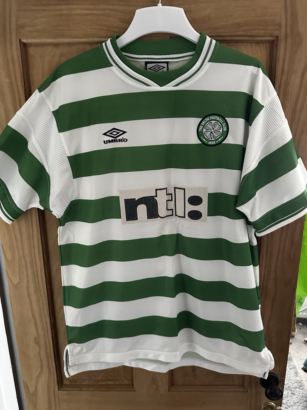 Official Celtic Football Shirt 1999/2001 Men’s Size Extra Large for sale on Ebay