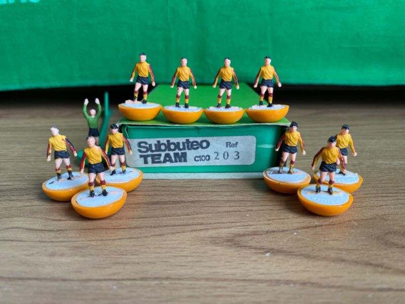 Subbuteo HW Heavyweight C100 Team Ref 203 WATFORD Referenced Rare YELLOW SOCK for sale on Ebay