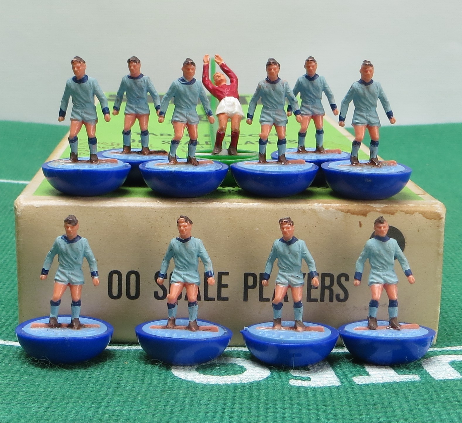SUBBUTEO HW TEAM REF 43 COVENTRY CITY, IN ORIGINAL SUBBUTEO BOX. for sale on Ebay