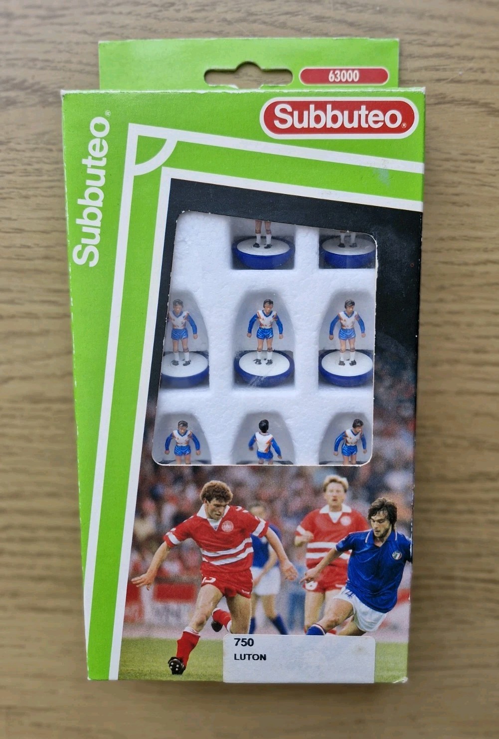Subbuteo 750 Luton Town Lightweight LW Team RARE for sale on Ebay