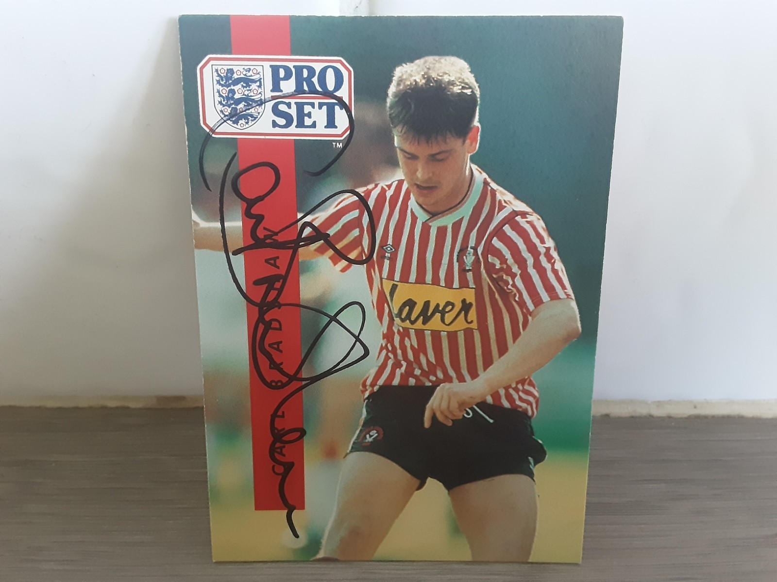 SHEFFIELD UNITED - CARL BRADSHAW Signed PRO SET Series # 1 football trade Card  for sale on Ebay