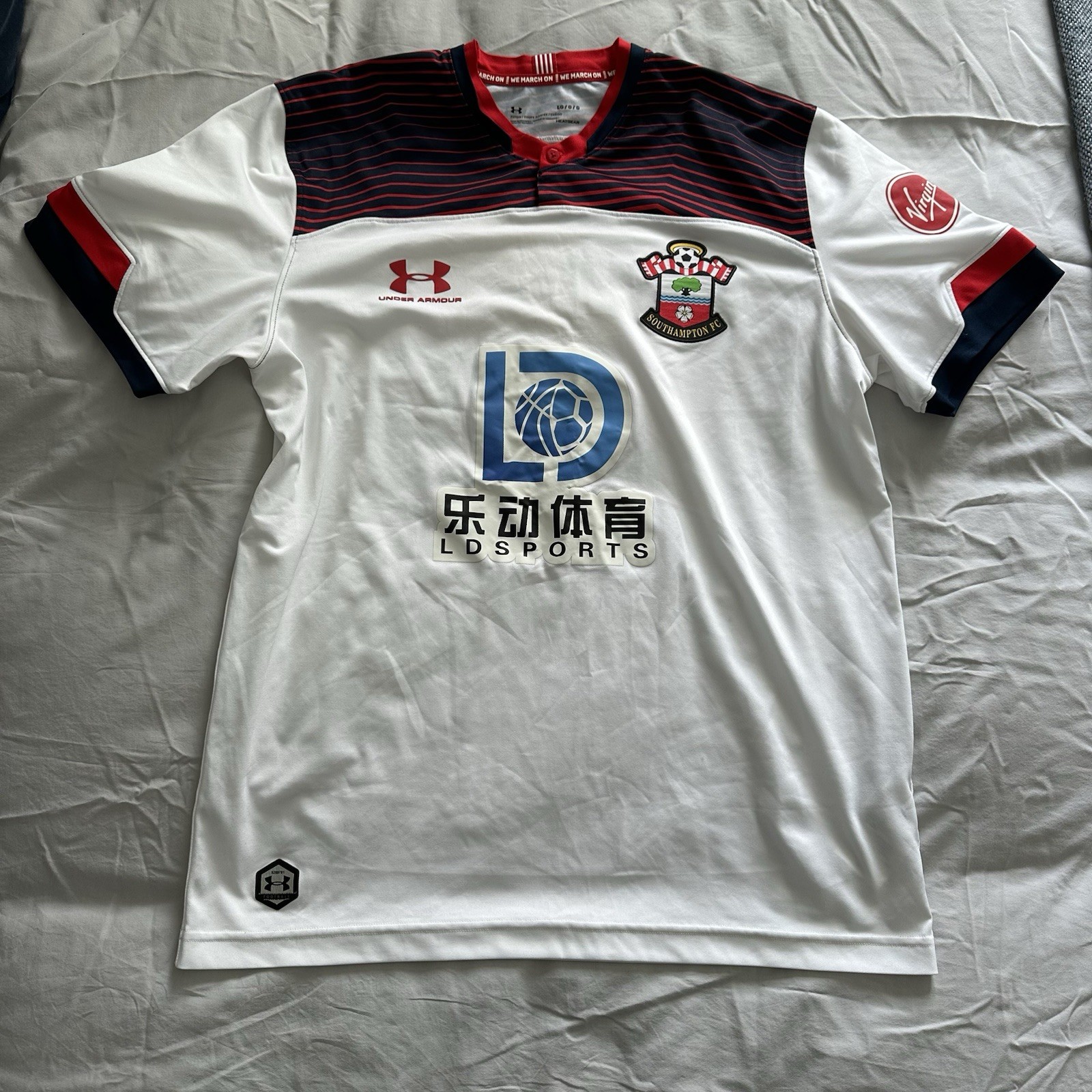 Southampton FC 2019/20 Third Shirt Size Large for sale on Ebay