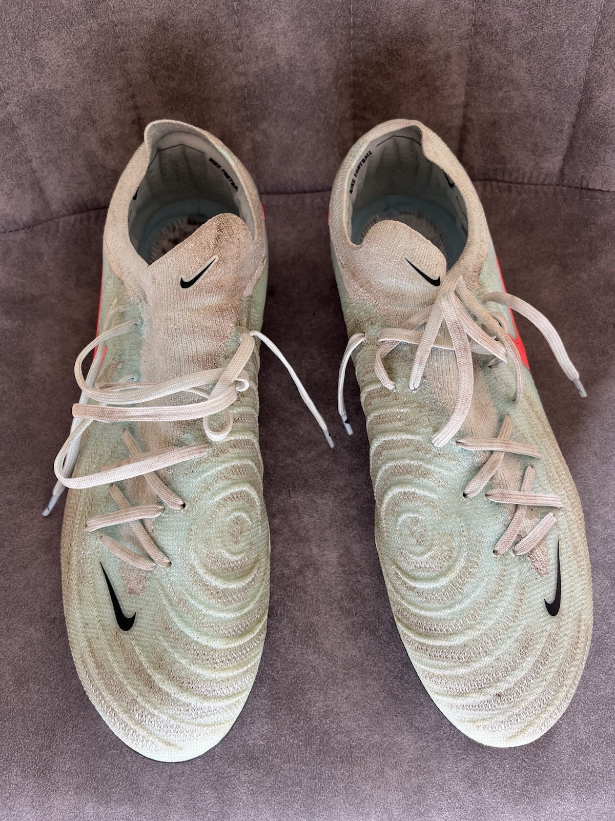 Nike Phantom Football Boots Size 9 for sale on Ebay