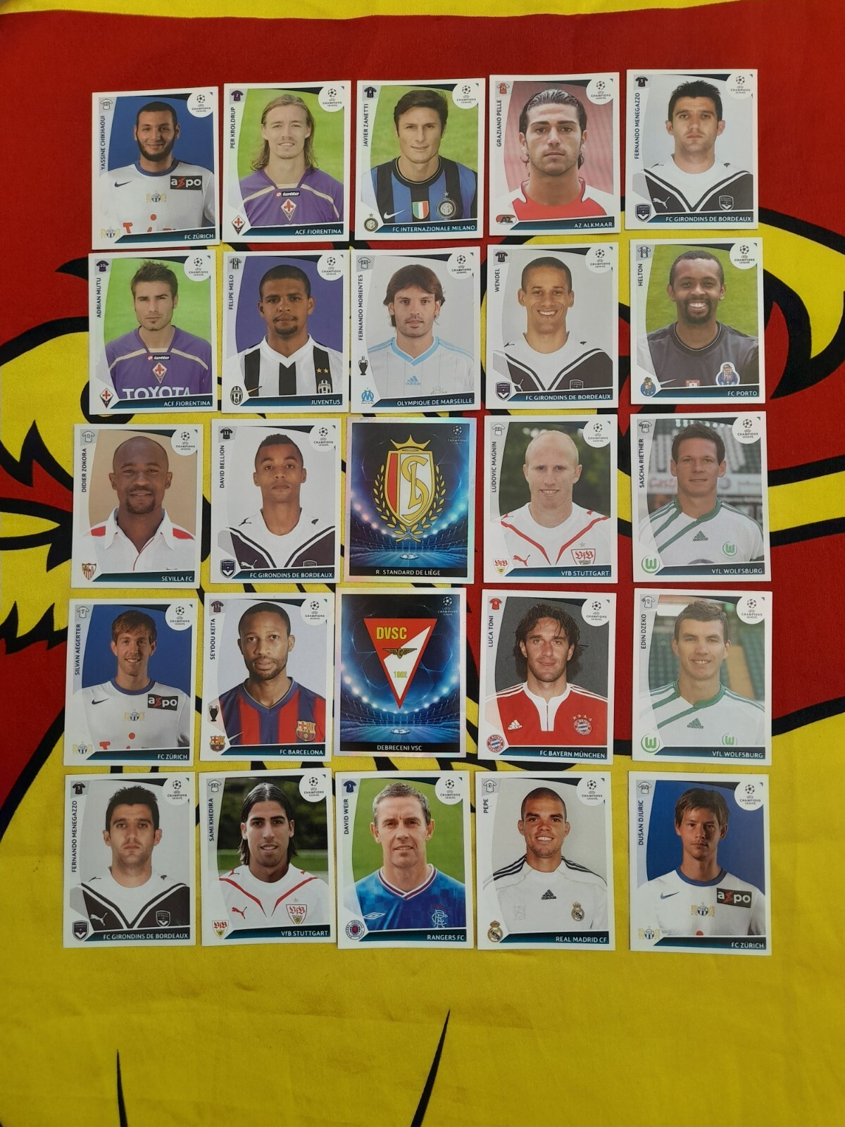 LOT 25 PANINI CHAMPIONS LEAGUE 2009 2010  FOOTBALL STICKERS BARCELONA RANGERS + for sale on Ebay