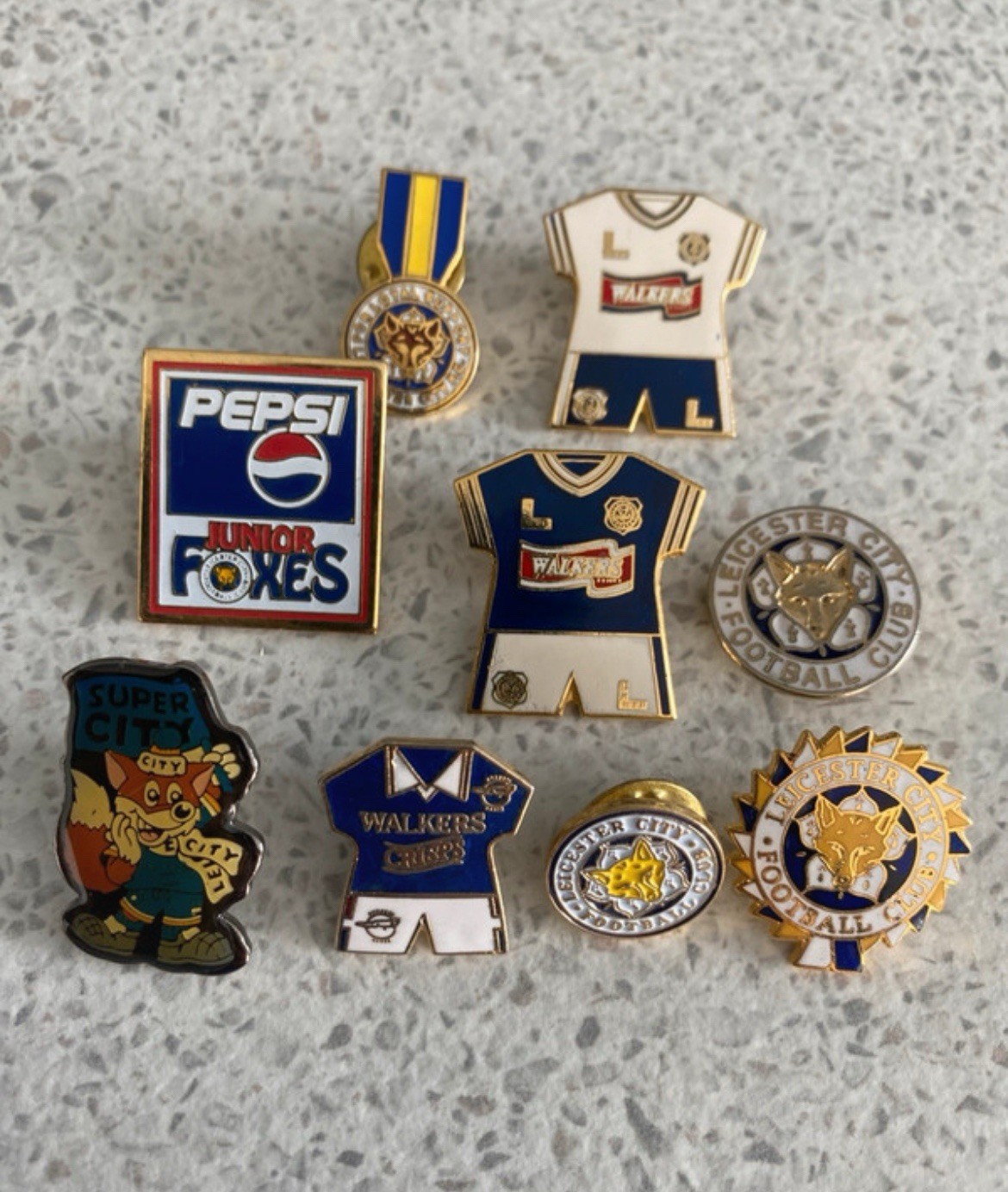 Job Lot 9 Leicester City FC Pins badges – Retro/Vintage Walkers, Foxes, Mascot for sale on Ebay