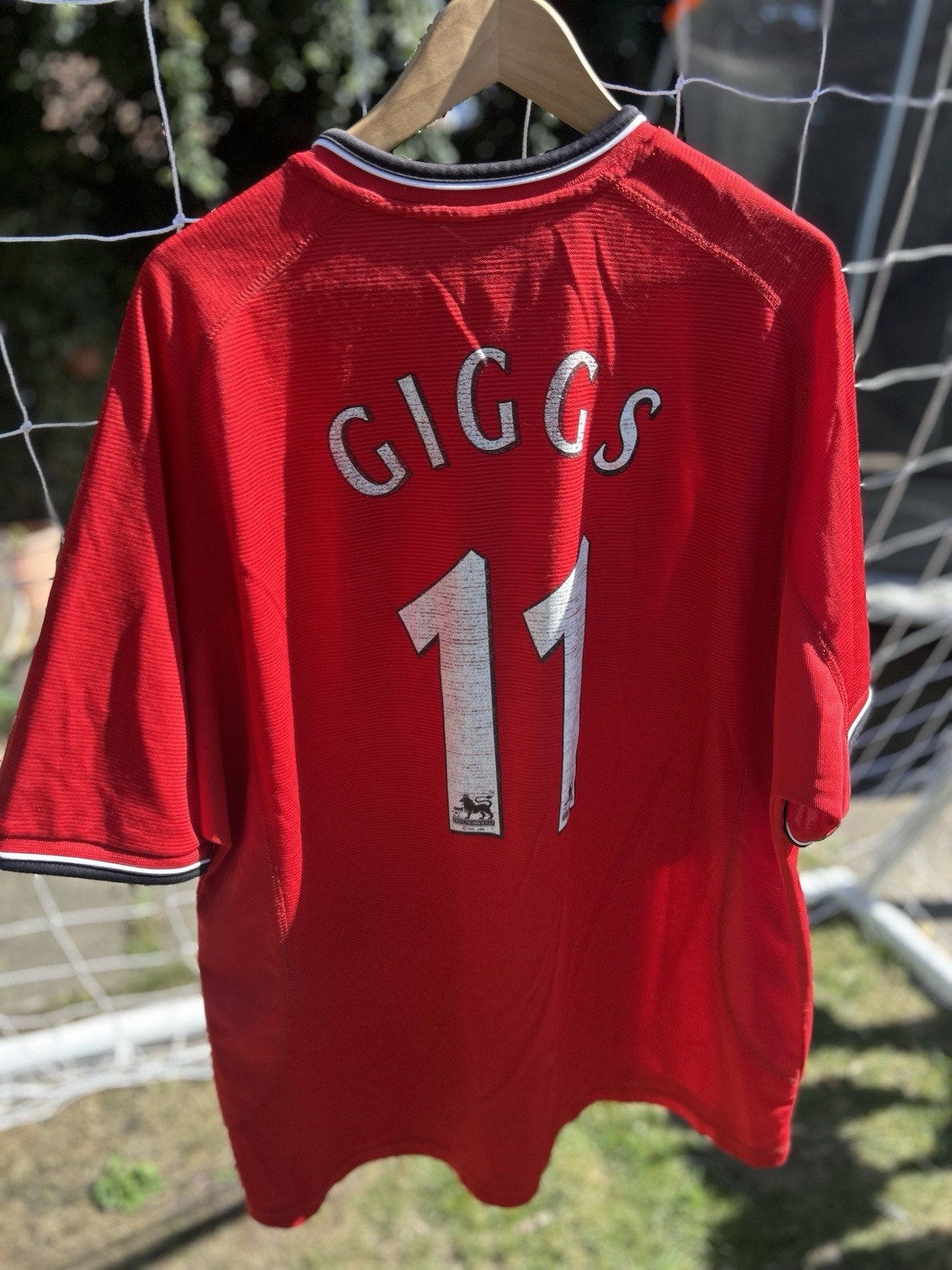 Vintage Manchester United Giggs 11 2000 Umbro Football Shirt Size XXL for sale on Ebay