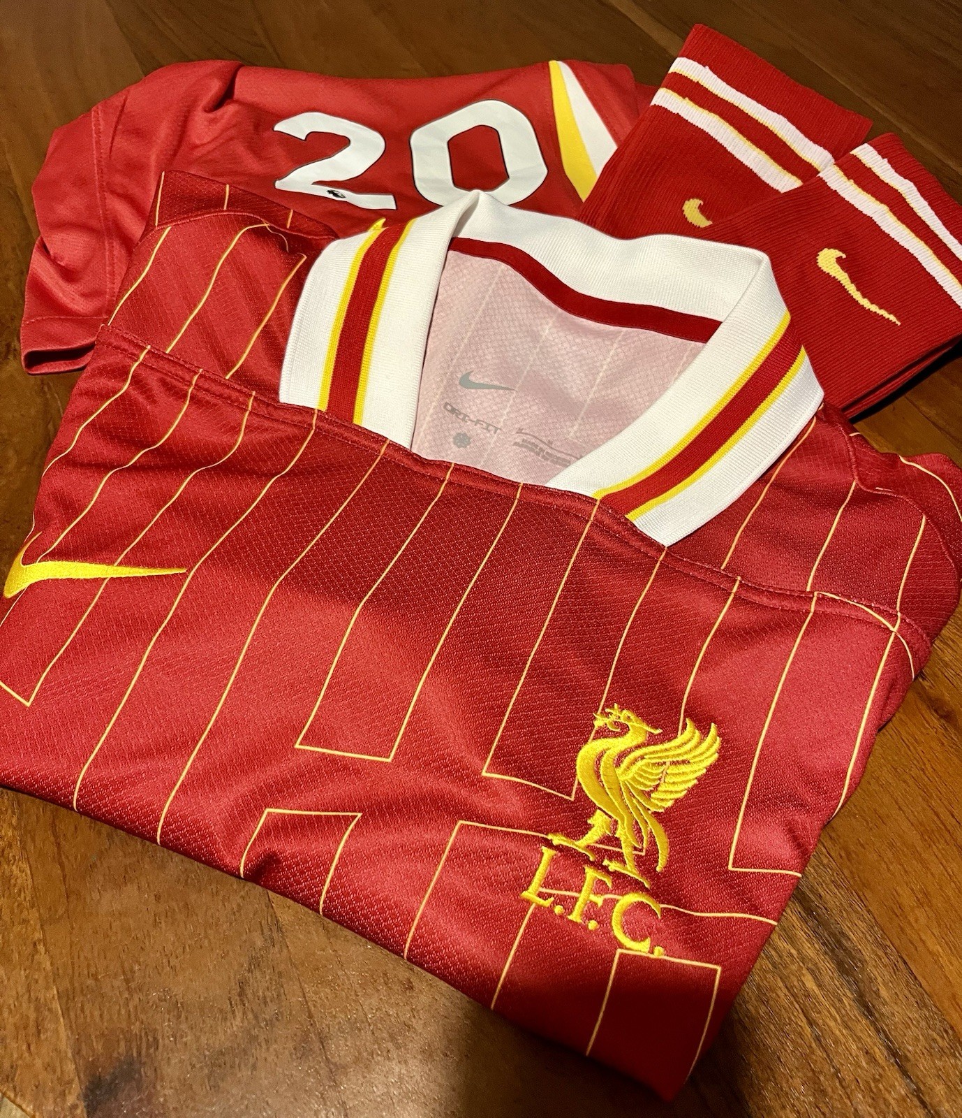 Liverpool FC Champions Full Kit Medium for sale on Ebay