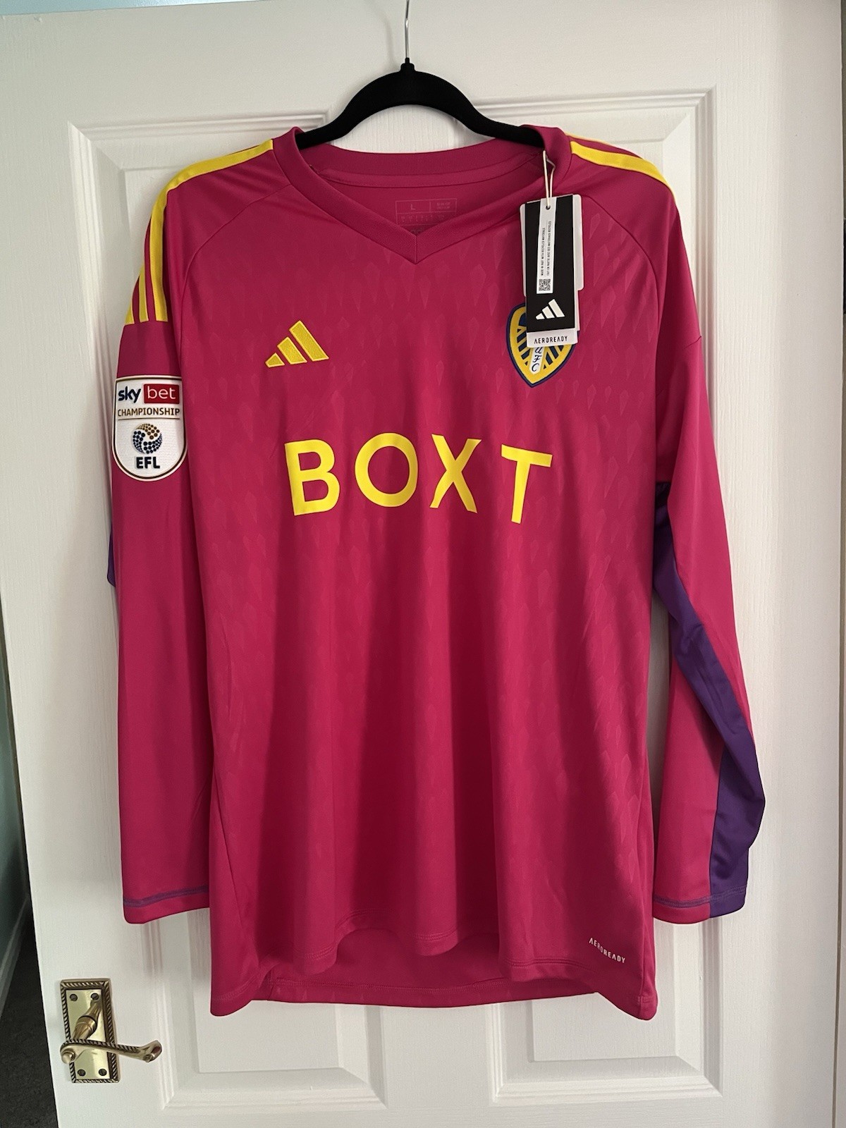 Leeds United Adidas 2023/24 pink Goalkeepers Shirt. Adults large.BNWT for sale on Ebay
