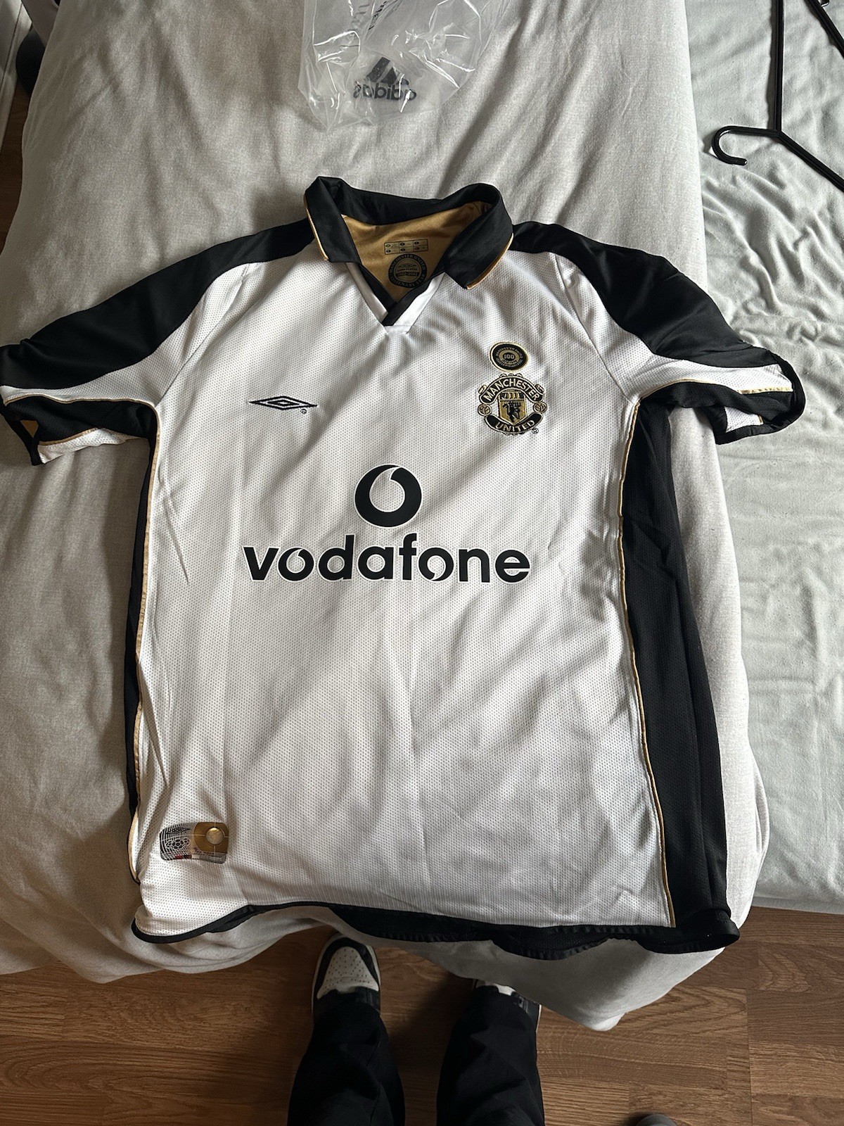 Authentic Manchester United 2001/2002 Away Shirt Size L Rare Reversible Shirt for sale on Ebay
