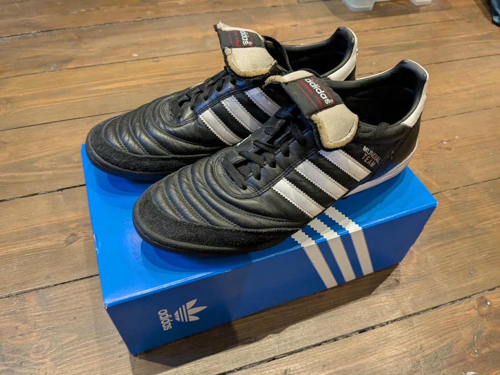 Adidas Mundial Team Football Astro Trainers Boots Mens Size UK9.5 for sale on Ebay