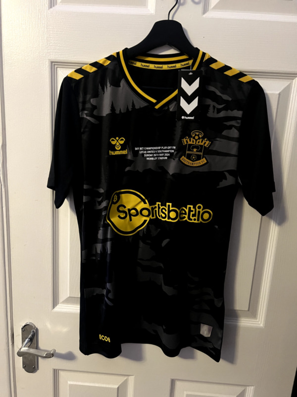 Hummel Southampton FC 2023-24 Third Shirt PLAY-OFF FINAL Small BNWT for sale on Ebay