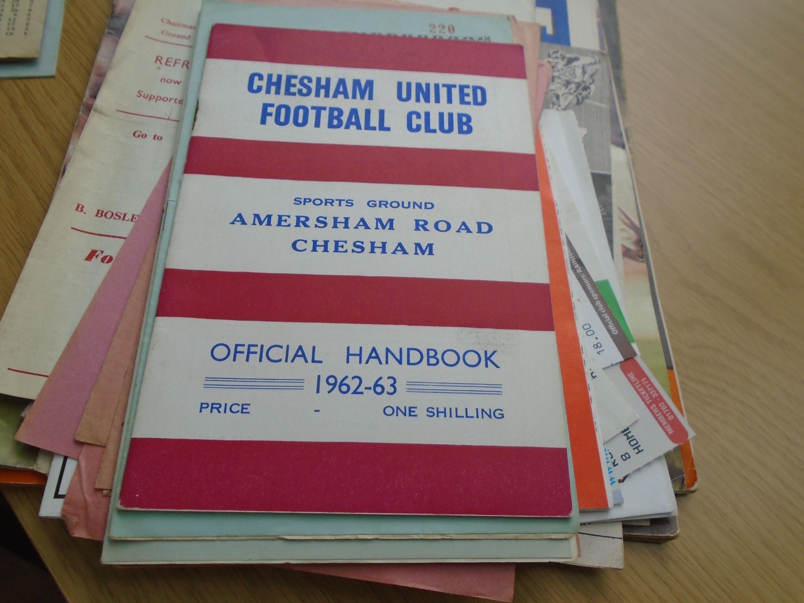 CHESHAM UNITED FOOTBALL CLUB OFFICIAL HANDBOOK 1962-63 for sale on Ebay