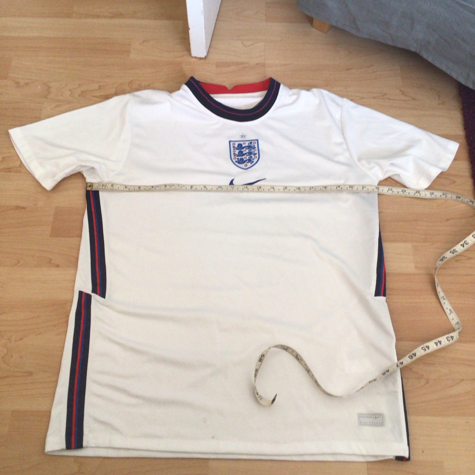 England Nike Adults Men’s 2020 2021 Home Shirt Euros XL 44 Used White Defects for sale on Ebay