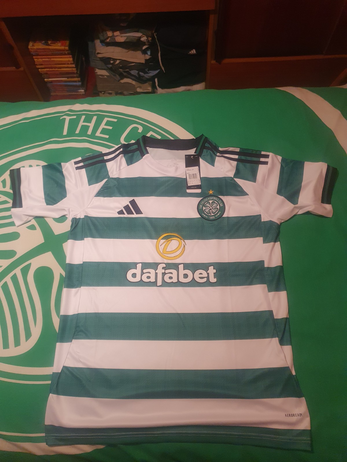 Celtic FC 25/26 Home Shirt Medium for sale on Ebay