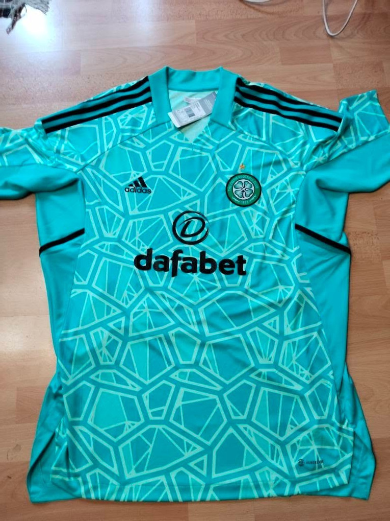 Celtic Goalkeeper Goalie 2022/23 Football Shirt Adidas - XL BNWT for sale on Ebay