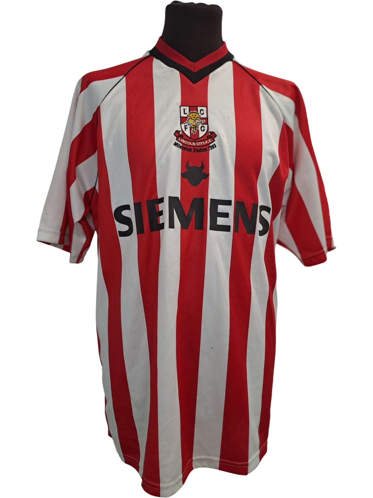 Lincoln City FC Siemens Striped Football Shirt Red White L T2870 JNR177 for sale on Ebay