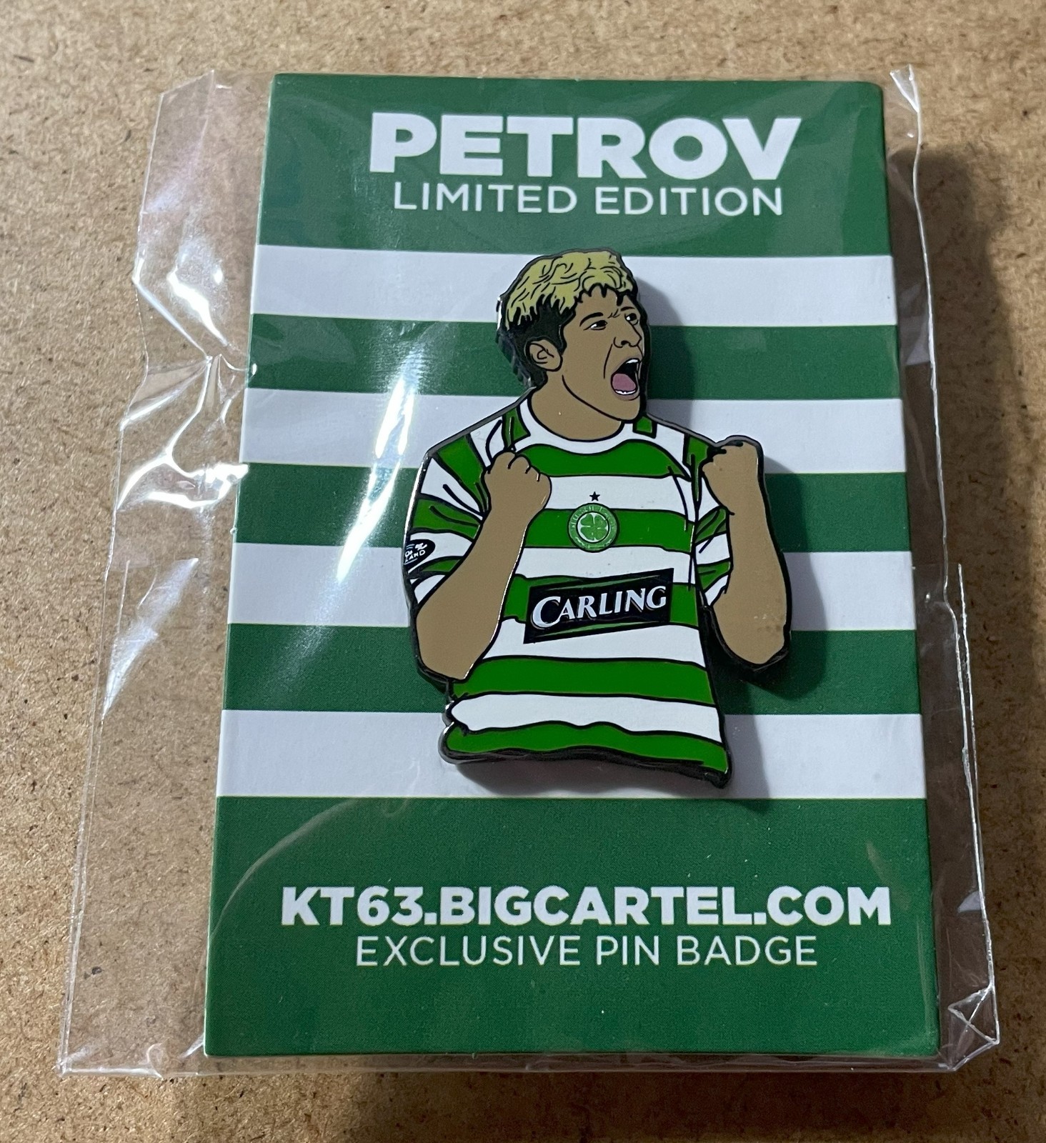 STILIYAN PETROV CELTIC KT63 HOIDY ENAMEL FOOTBALL BADGE ON CARD for sale on Ebay