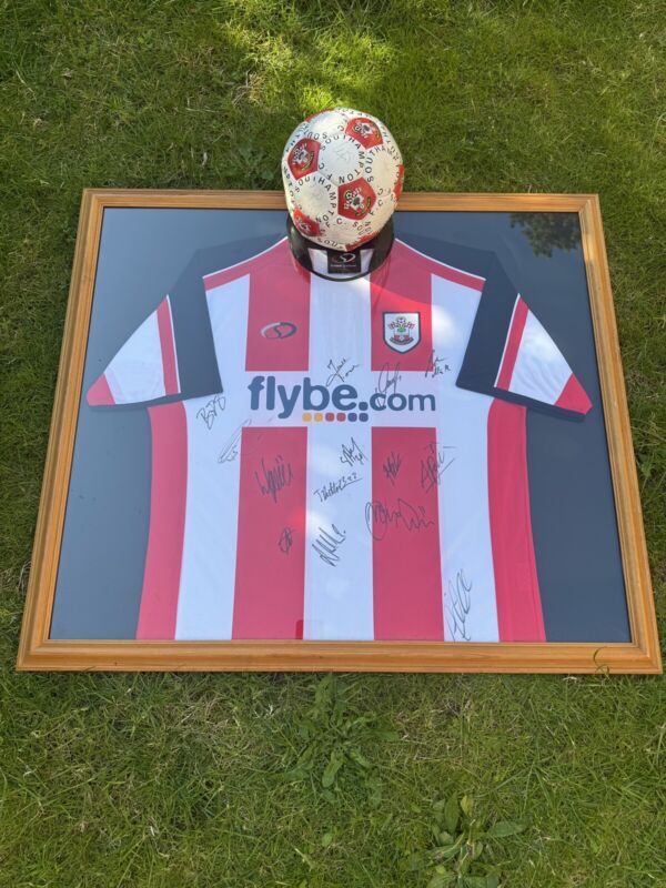 Framed & signed Southampton FC Shirt & Ball including Gareth Bale's signature for sale on Ebay
