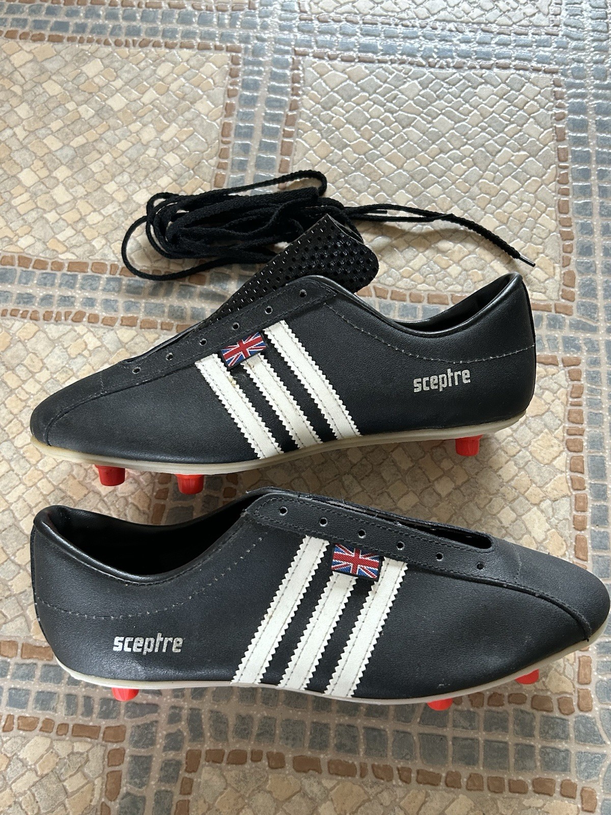 Vintage Sceptre Football Boots - Size 9 - Plastic Screw In Studs - New for sale on Ebay