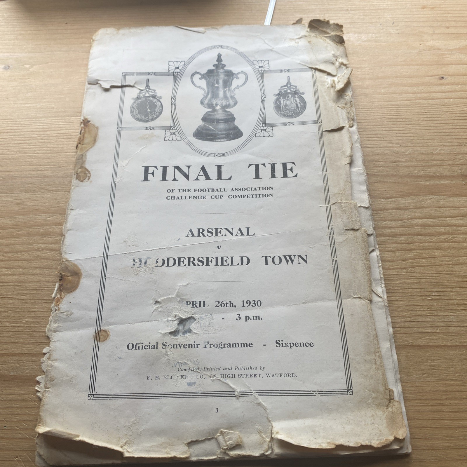 ARSENAL V HUDDERSFIELD TOWN    1930 FA CUP FINAL WEMBLEY  VERY POOR CONDITION for sale on Ebay