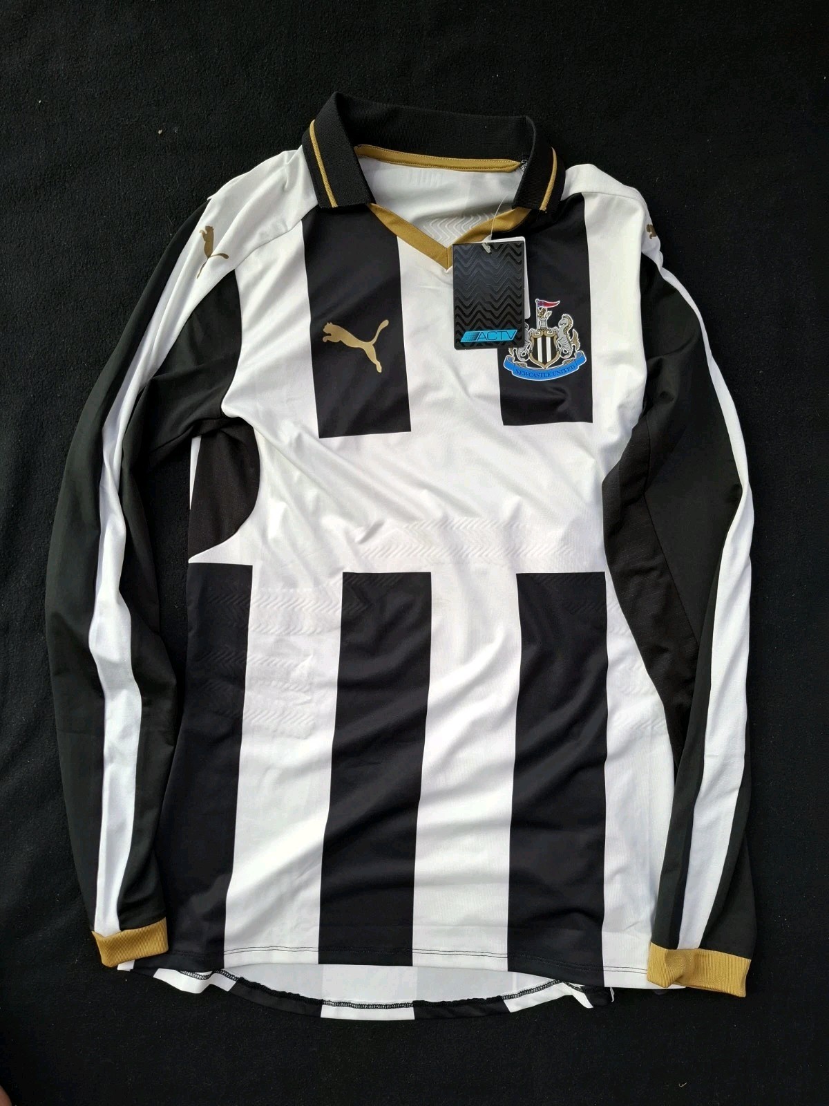 Rare Newcastle United jersey, player jersey, NUFC shirt, jersey, size L for sale on Ebay