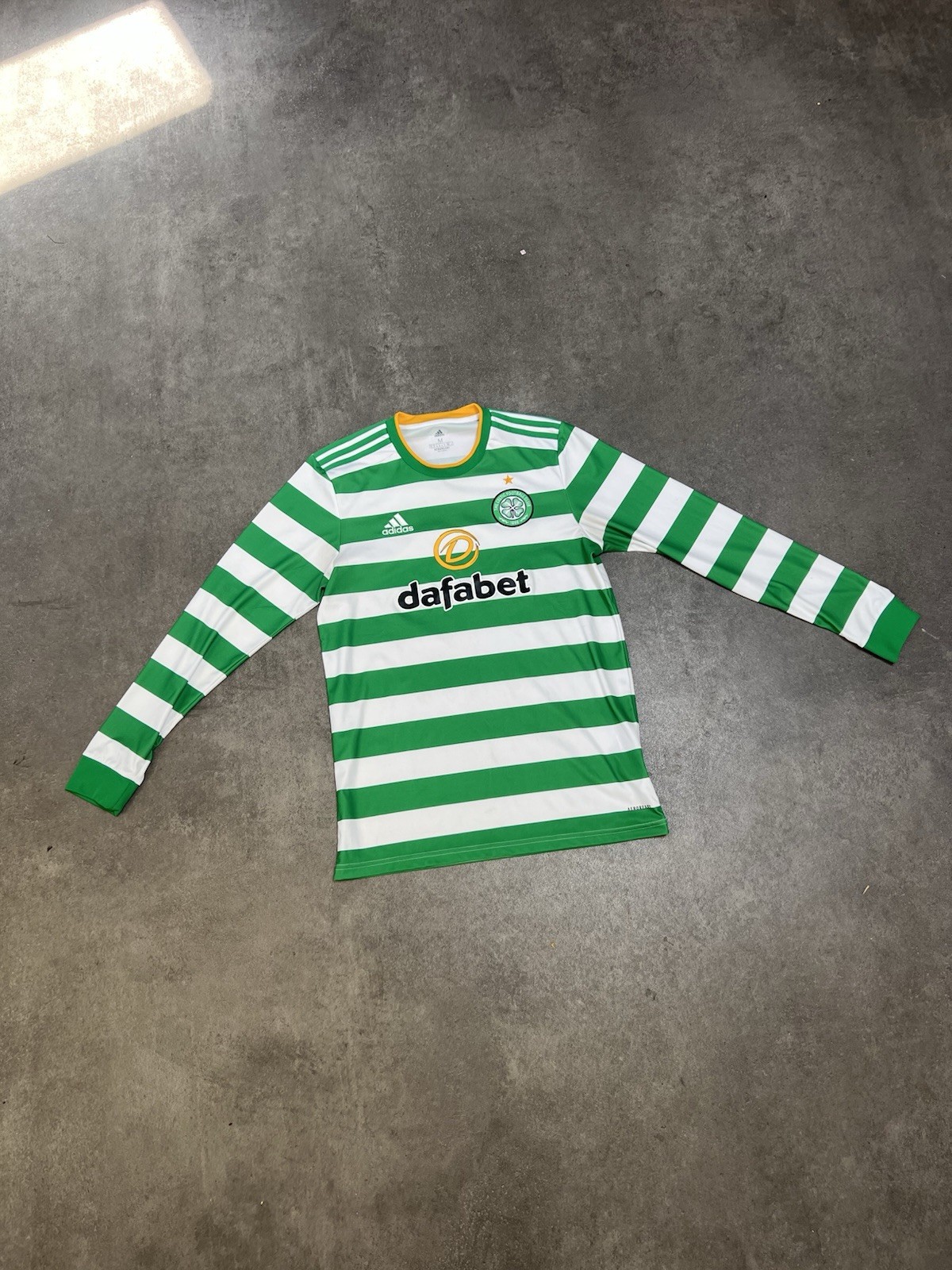Celtic Long Sleeve Jersey Size Medium for sale on Ebay