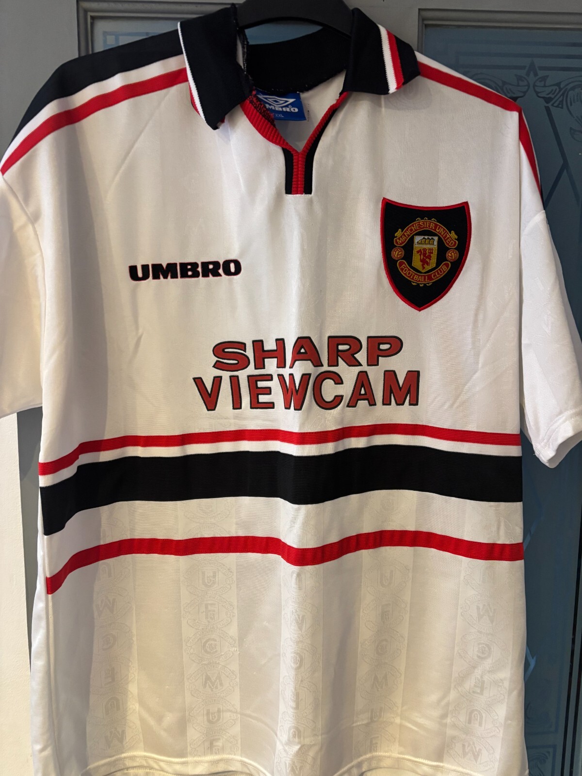 Manchester United 1997 1999 Away Shirt XXL Original Vintage for sale on Ebay