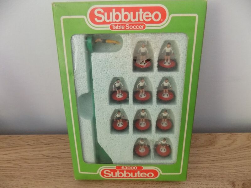 Subbuteo 63000 LW Team Watford 2nd & Manchester United 2nd Ref 453. VGC. for sale on Ebay