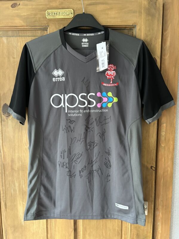 Lincoln City FC Signed 2018/19 XL Away Football Shirt NEW Autographed BNWT £5 ! for sale on Ebay