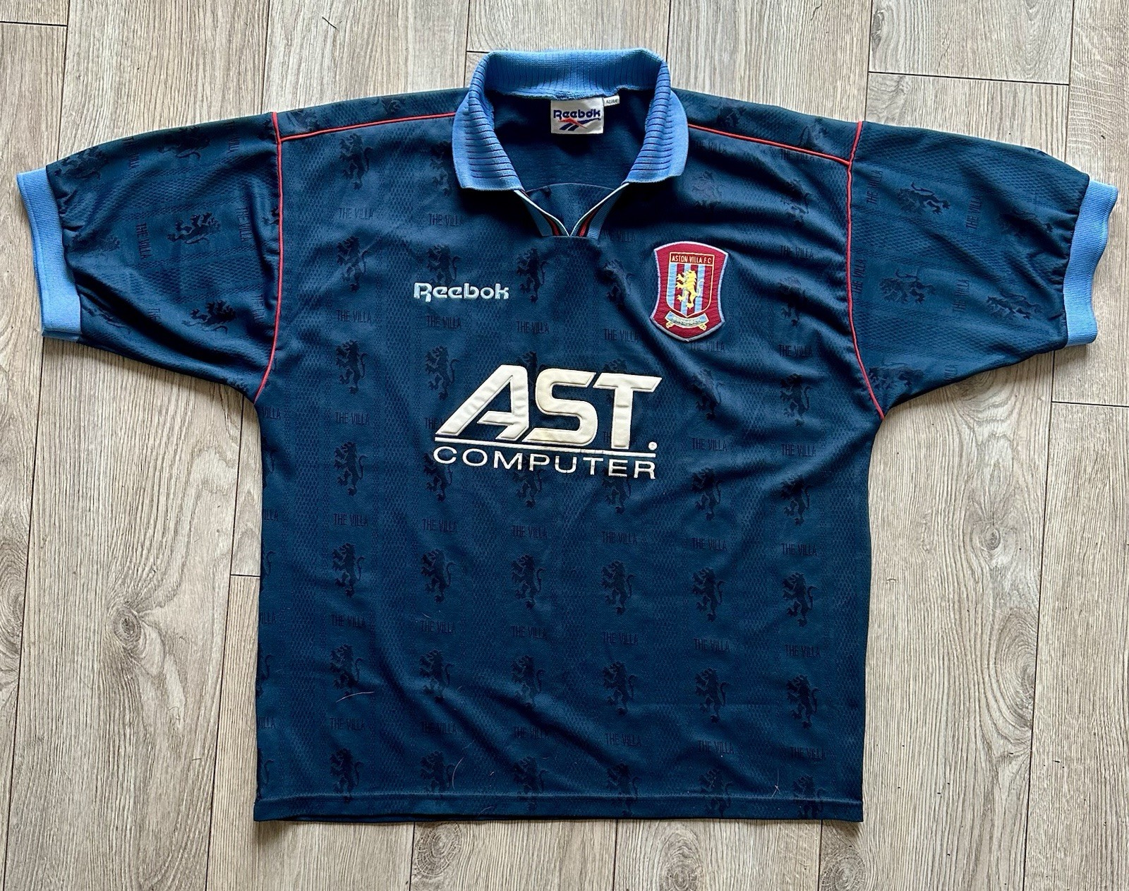1995-1997 Aston Villa Vintage Reebok Away Football Shirt Jersey (L) Large 42-44 for sale on Ebay