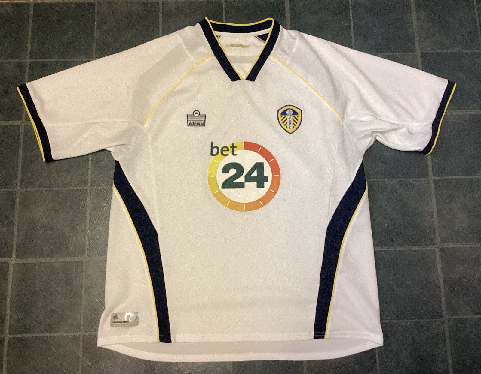 Authentic Original Admiral Leeds United FC 2006/2007 Home Shirt Mens Large 44 for sale on Ebay