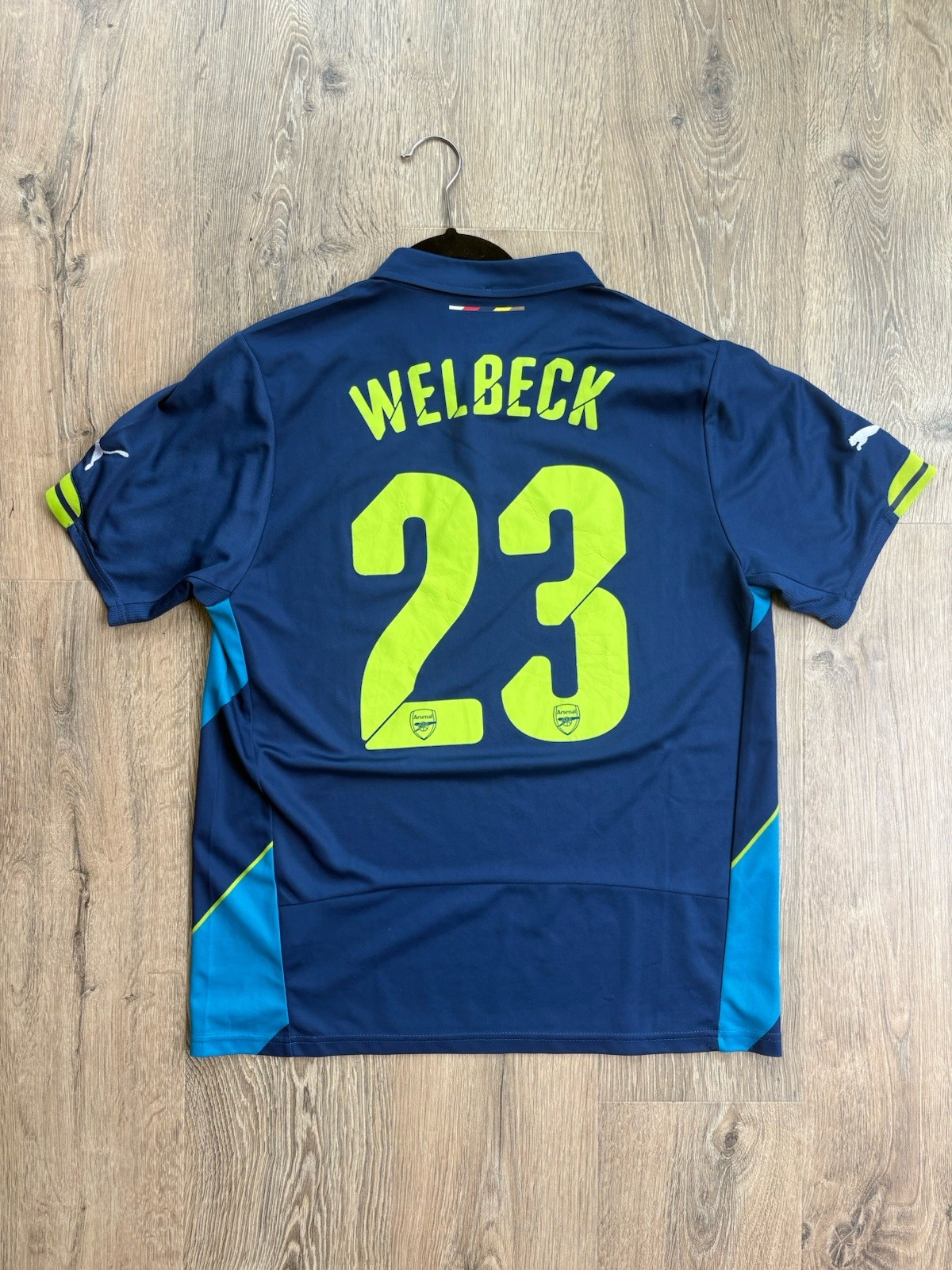 Arsenal Puma 2014/15 Third Kit Welbeck 23 FA Cup Iconic Shirt Large for sale on Ebay
