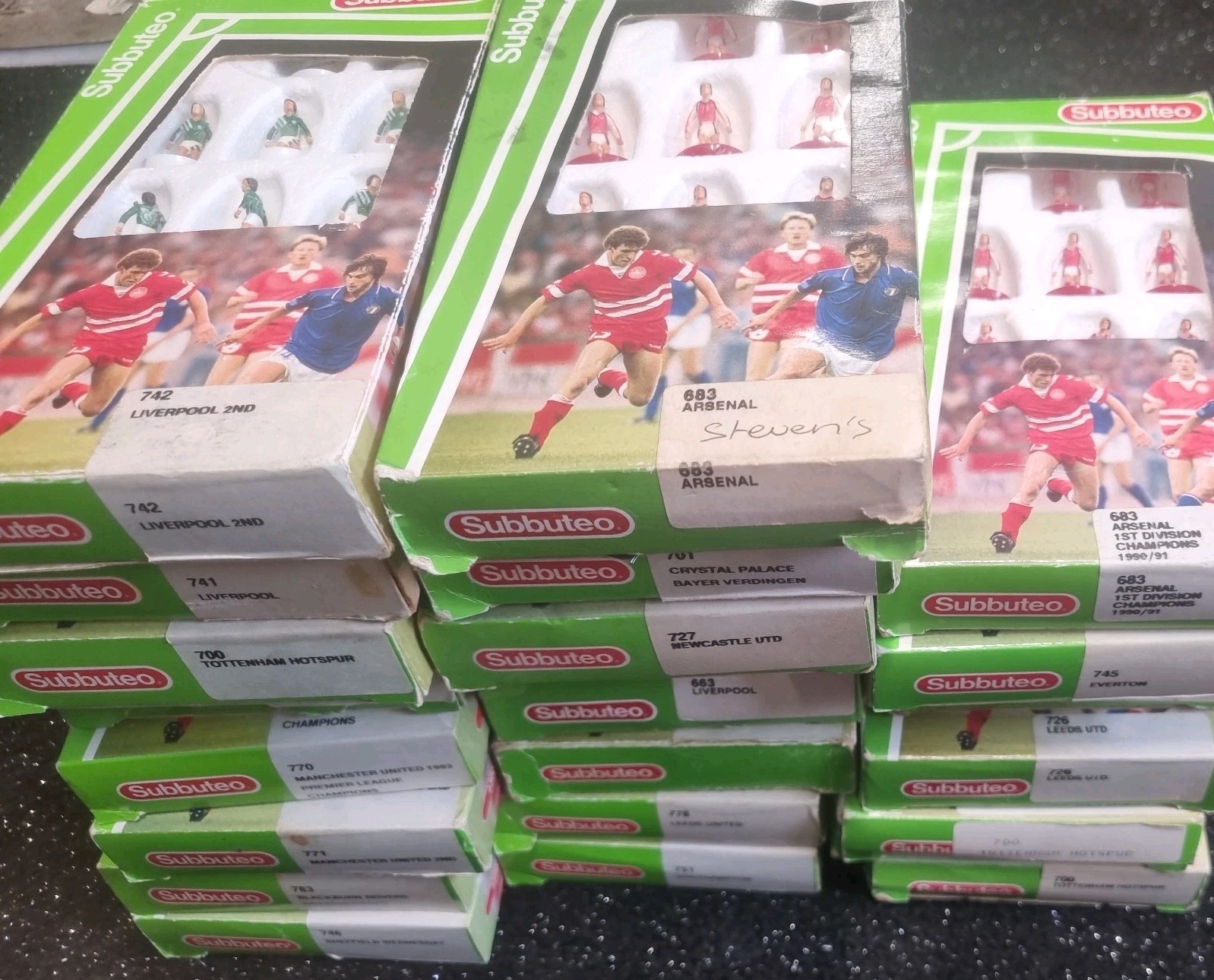 22x Subbuteo Lightweight Teams Job Lot for sale on Ebay