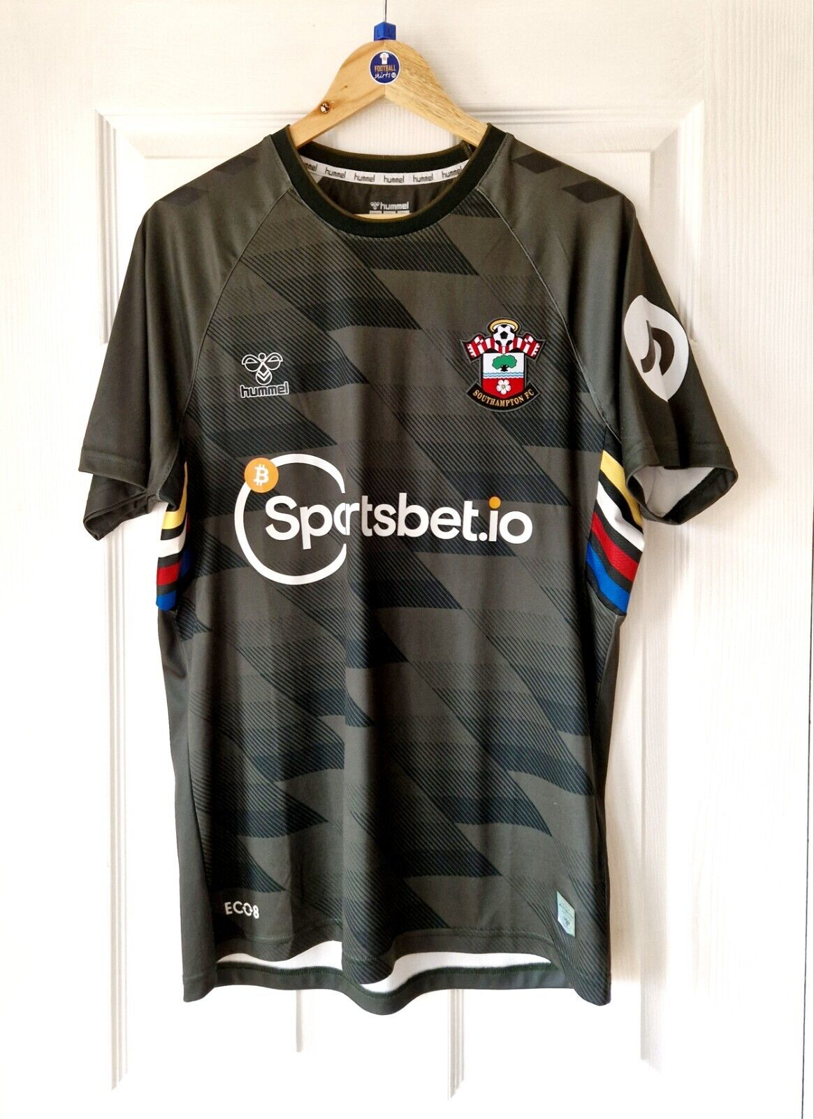 SOUTHAMPTON THIRD FOOTBALL SHIRT JERSEY 2022/23 - ADULT LARGE  for sale on Ebay