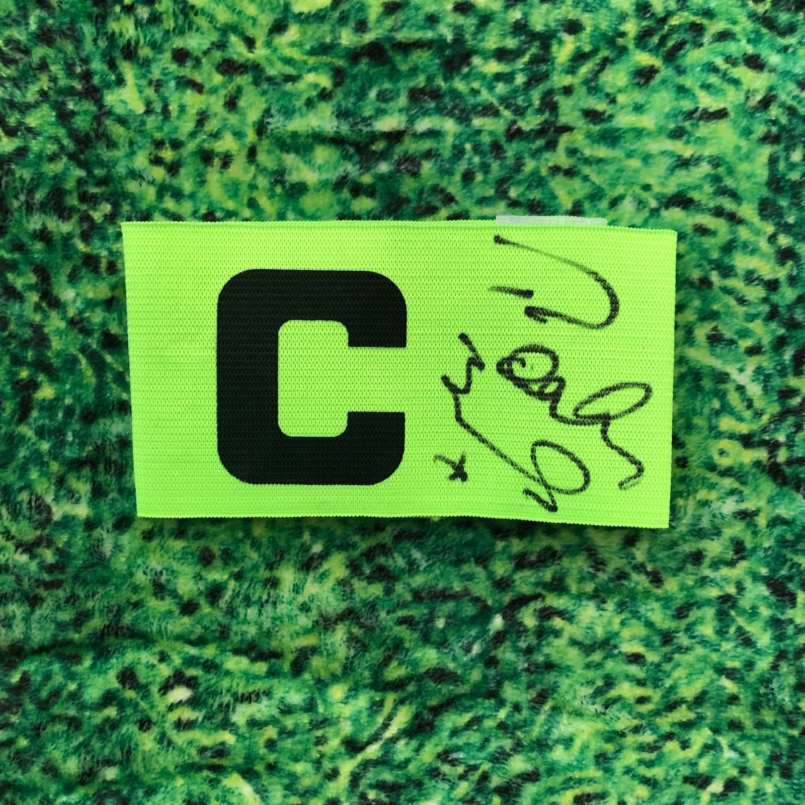 Patrik Berger Of Czech, Dortmund, Liverpool & Villa Signed Captains Armband wCOA for sale on Ebay