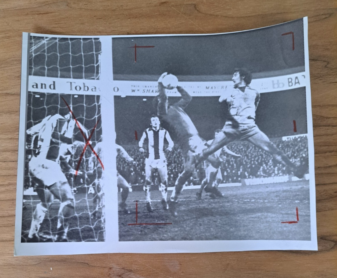 WBA v Everton, 1973/74 - FA Cup Press Photograph (9.5'' x 7.5''). for sale on Ebay