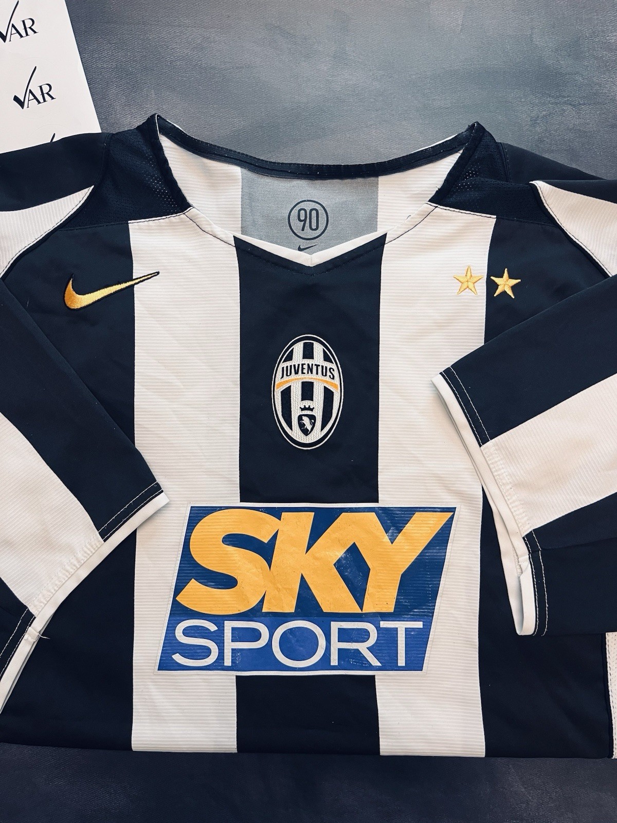 Excellent Genuine Juventus 2004 Size XL Home Football Shirt for sale on Ebay