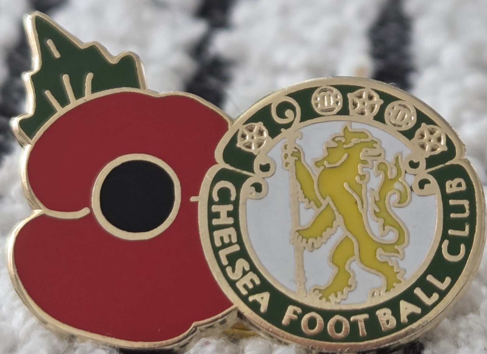 Chelsea FC Badge -  CHELSEA REMEMBRANCE BADGE  for sale on Ebay
