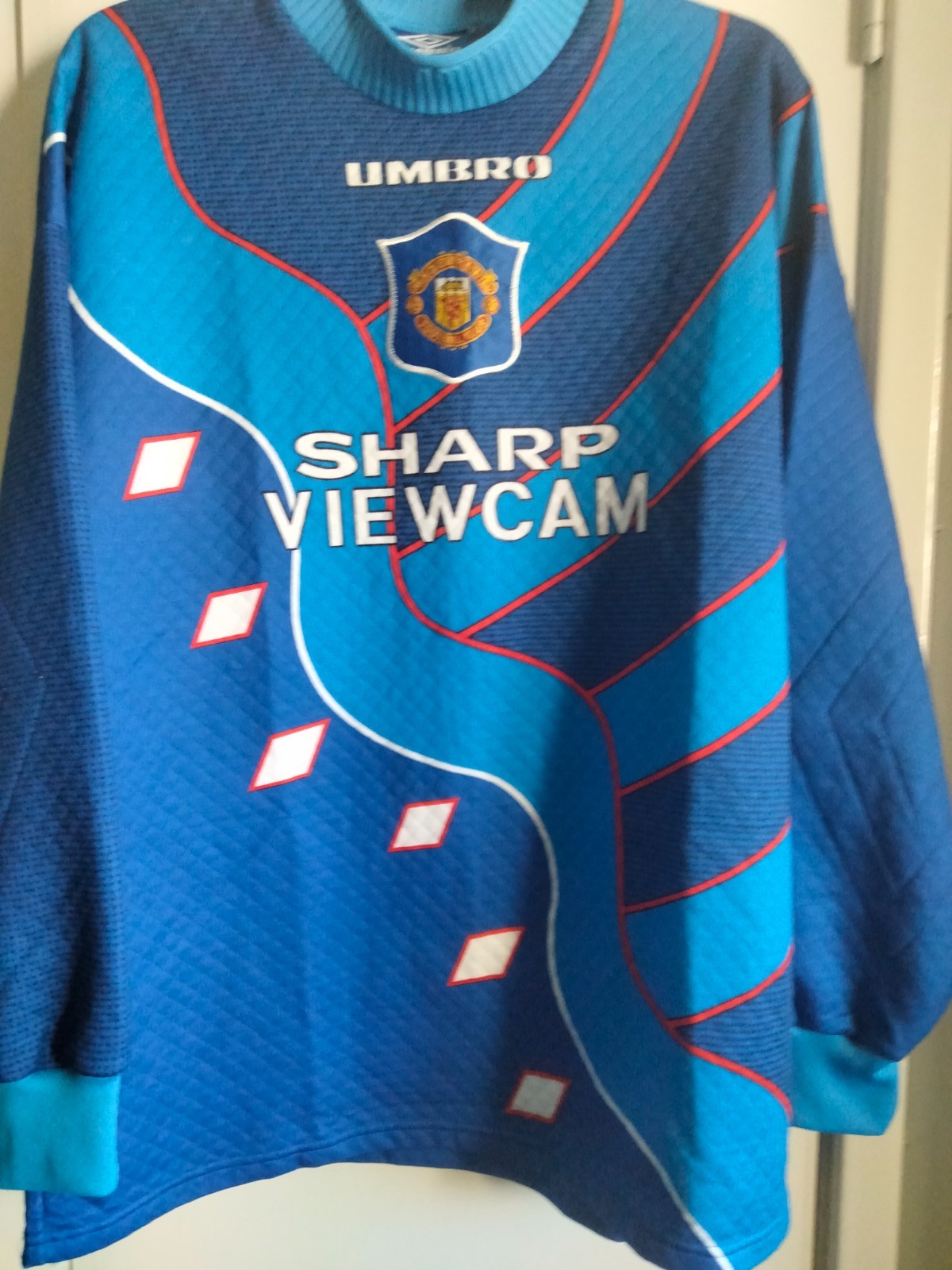 manchester united goalkeeper shirt mens umbro brand for sale on Ebay
