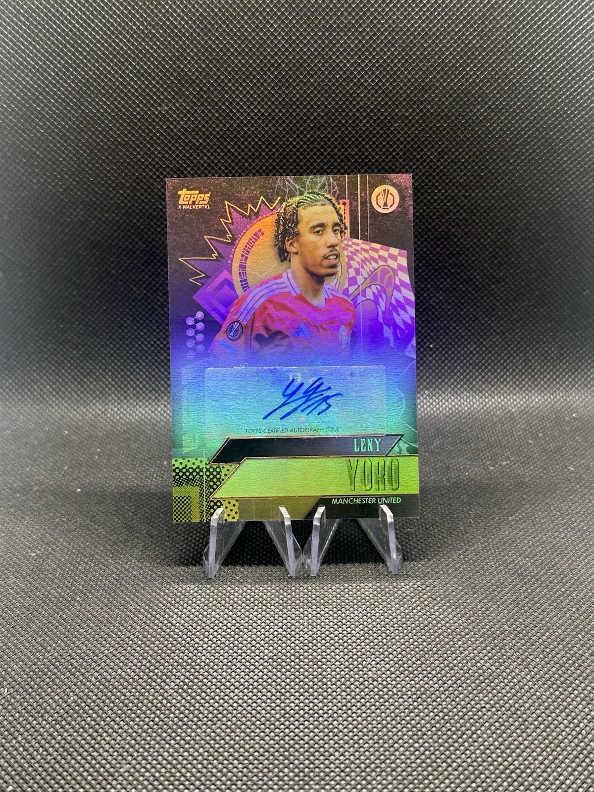 Topps UCC Gold Leny Yoro Auto Manchester United 2024/25 Refractor for sale on Ebay