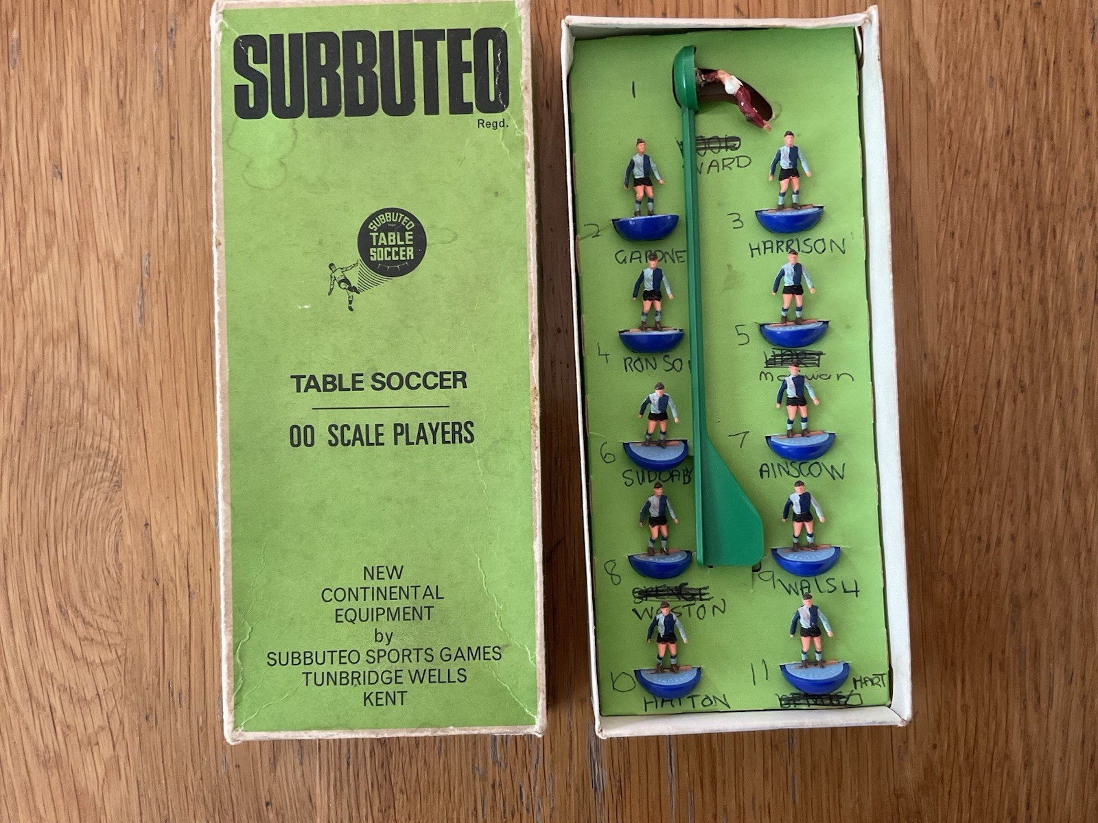 Subbuteo Heavyweight Bishop Auckland Reference 33 Sky Inner Blue Outer for sale on Ebay