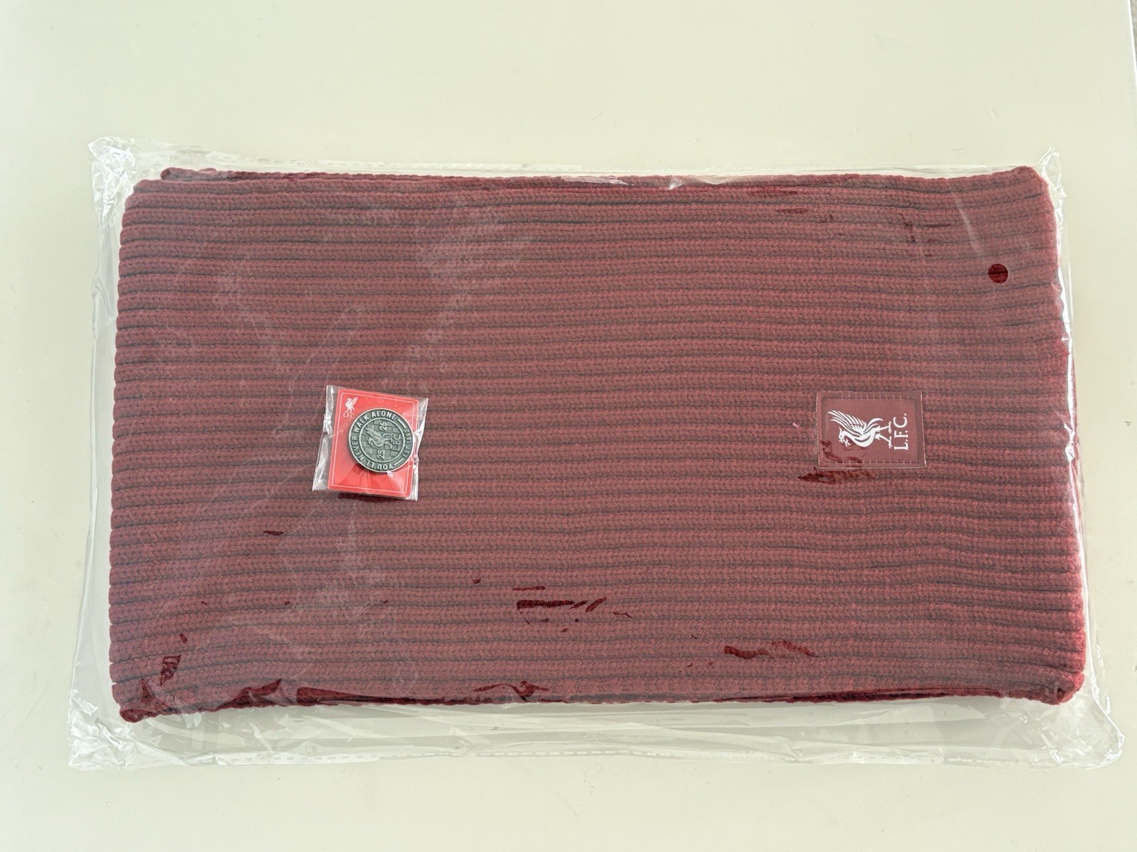 Genuine Official Liverpool 2025/26 Exclusive All Red Membership Scarf & Badge for sale on Ebay