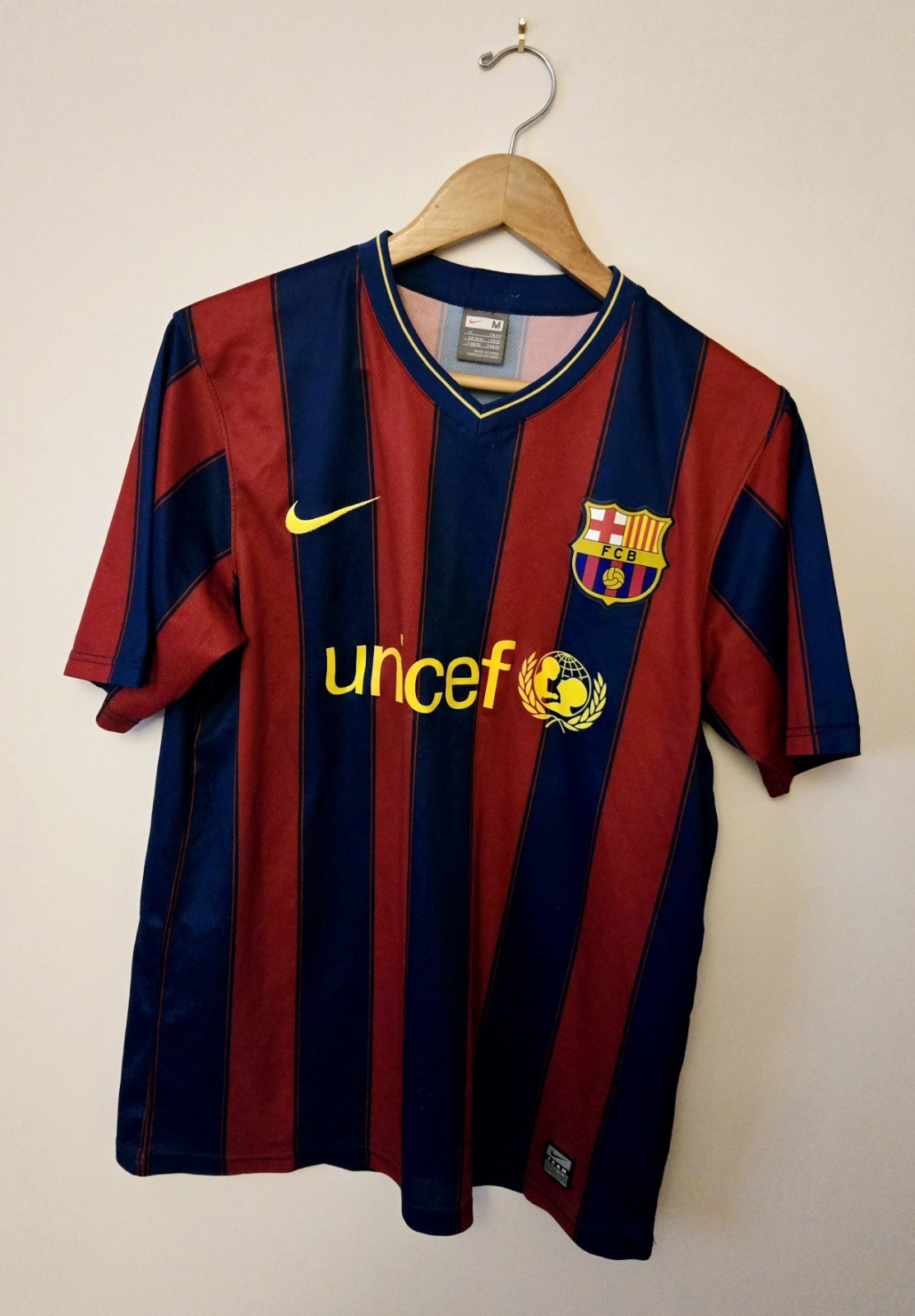 Nike Barcelona T-shirt Size M for sale on Ebay