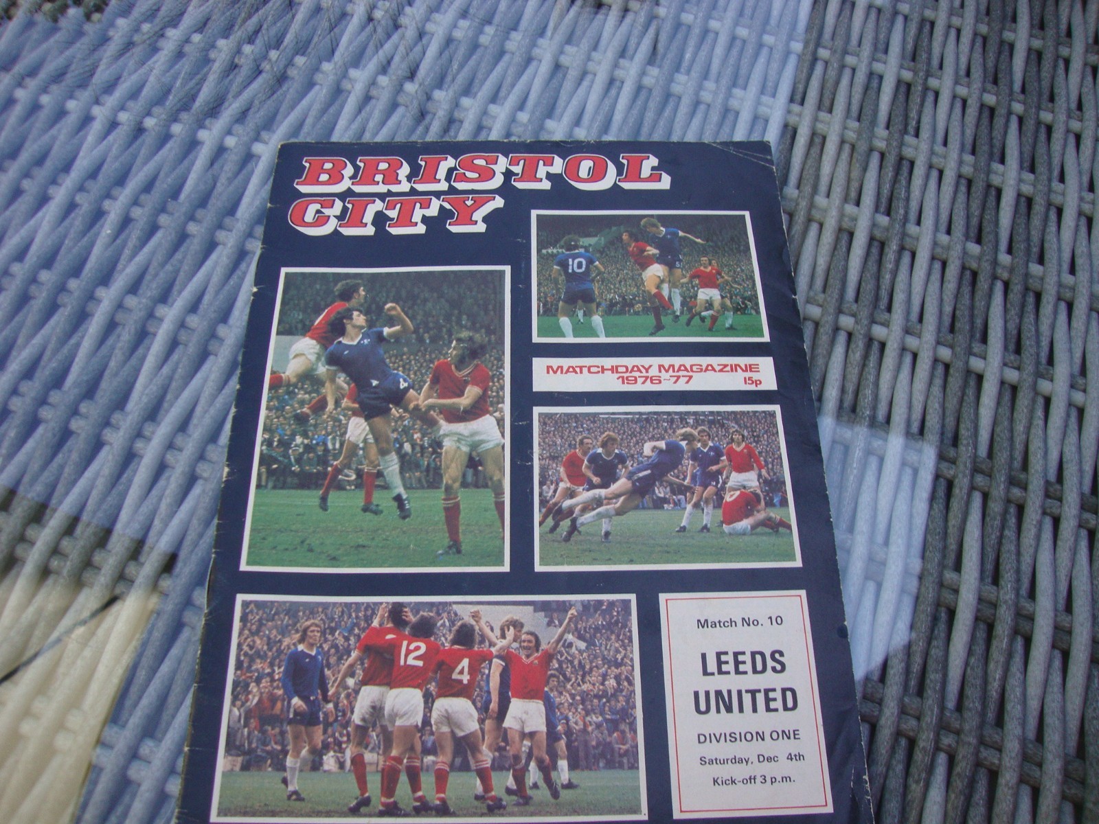1976-77 BRISTOL CITY v LEEDS UTD DIV 1 RARE SEXTOLS ADVERT INSIDE for sale on Ebay