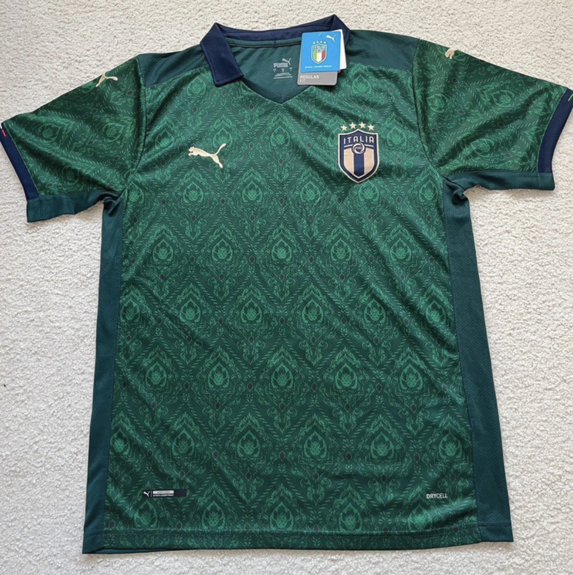 Men’s Italy Euro 2020 Football Green Third Shirt (Size Men’s Large - BNWT) for sale on Ebay